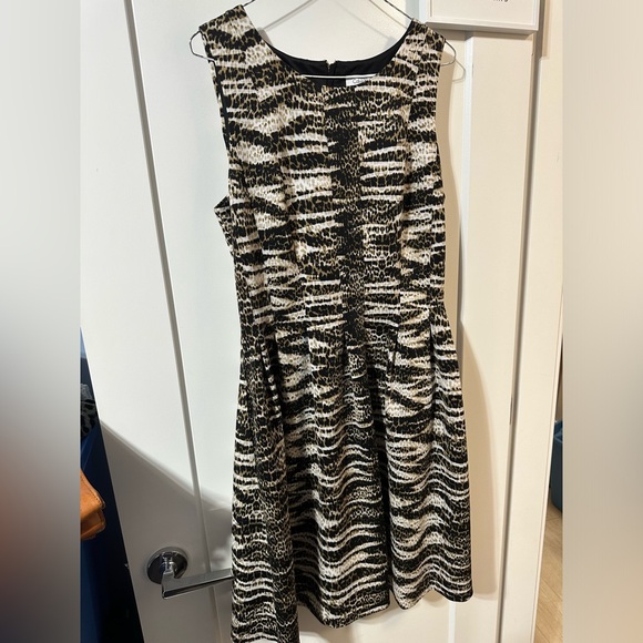 Calvin Klein pleated full volume skirt striped size 12 - Picture 1 of 15